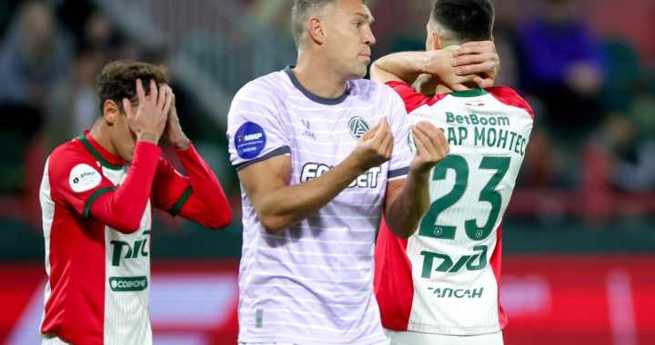 Мостовой: VAR правильно отменил гол Дзюбы в ворота ЦСКА — я несколько раз посмотрел момент