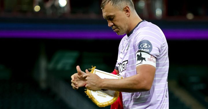 «Мы про́клятые просто». Дзюба — о поражении «Акрона» от «Динамо» в РПЛ