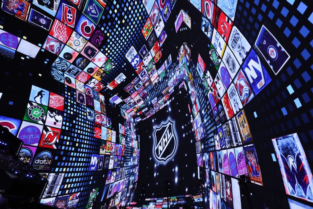 «Сан-Хосе» разгромил «Виннипег» в гостях. У Чернышова — гол