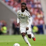 Снейдер назвал хавбека «Реала» Камавинга идиотом за удаление в матче с «Баварией»