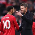 Тренер «МЮ» Кэррик ответил, почему Кунья не сыграет с «Брентфордом»