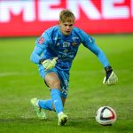 «Желаю дачу у моря». Тороп поздравил Акинфеева с днём рождения